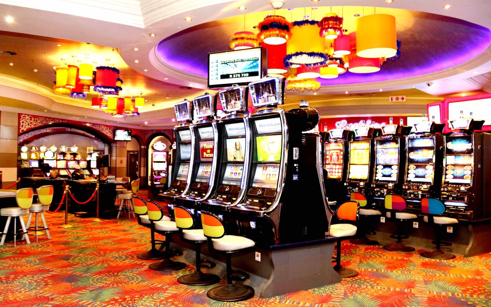 Canlı Casino Deneyimi: Stratejik İlerleme Yolları